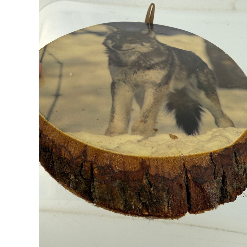 Vintage Wisconsin Dells Wolf Wood Slice Wall Plaque Rustic Cabin Lodge Decor